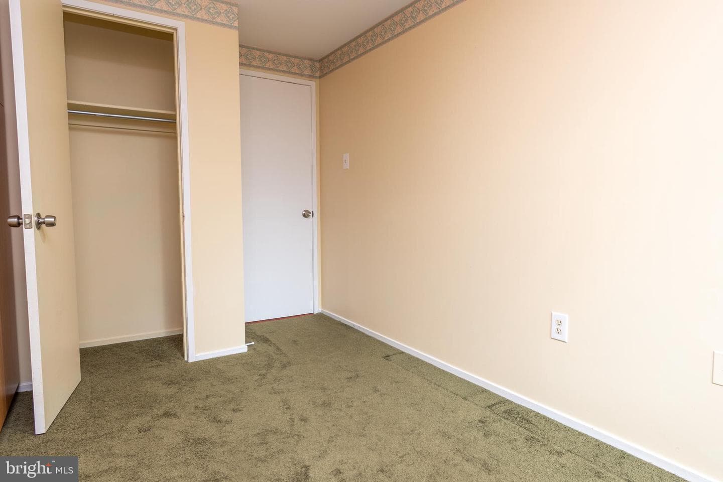 10722 Lester Street photo 20