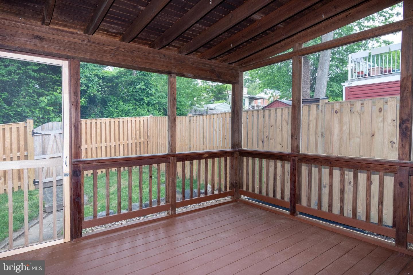 10722 Lester Street photo 23