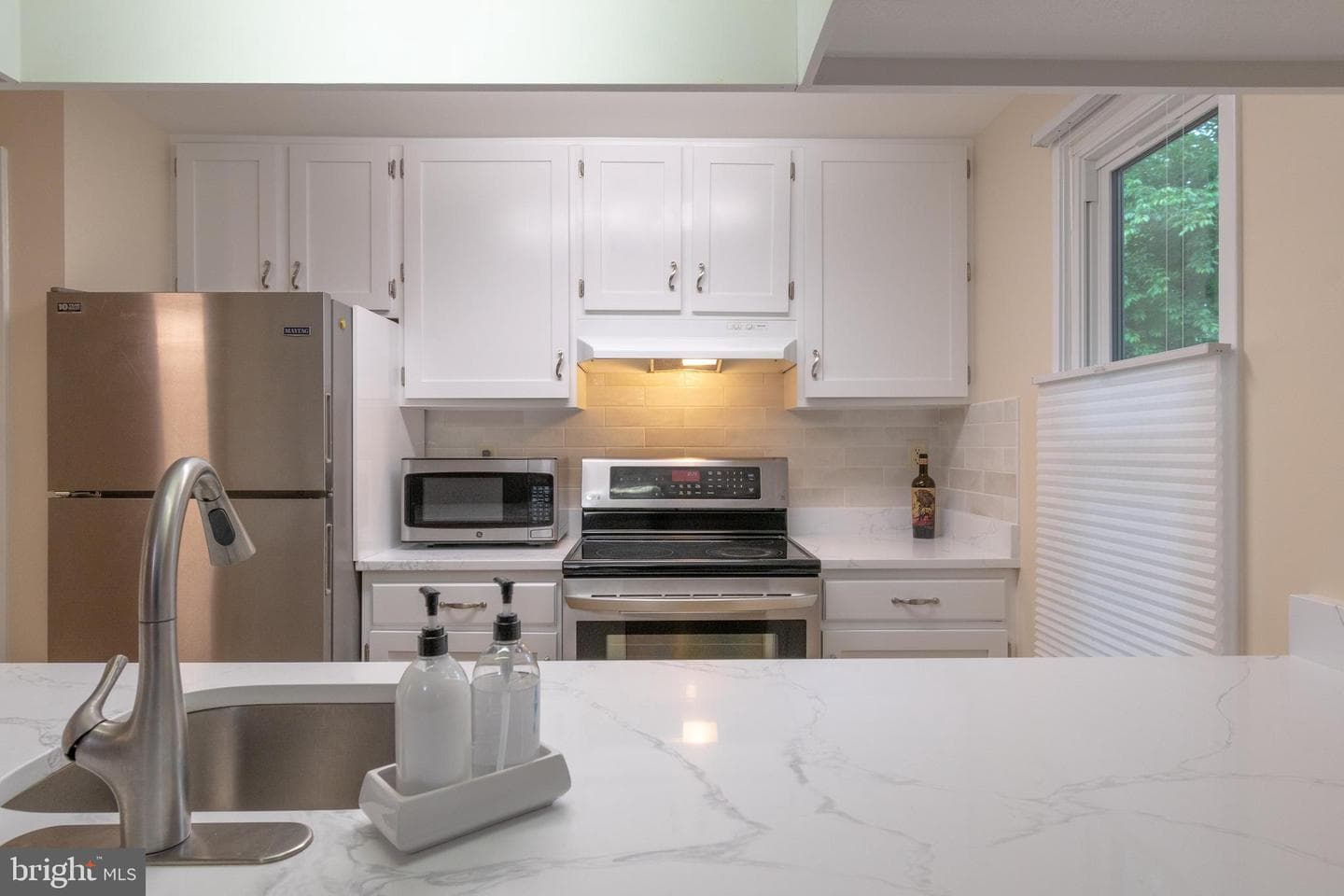 10722 Lester Street photo 4