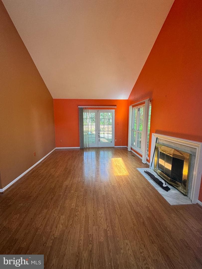1458 Casino Circle photo 3