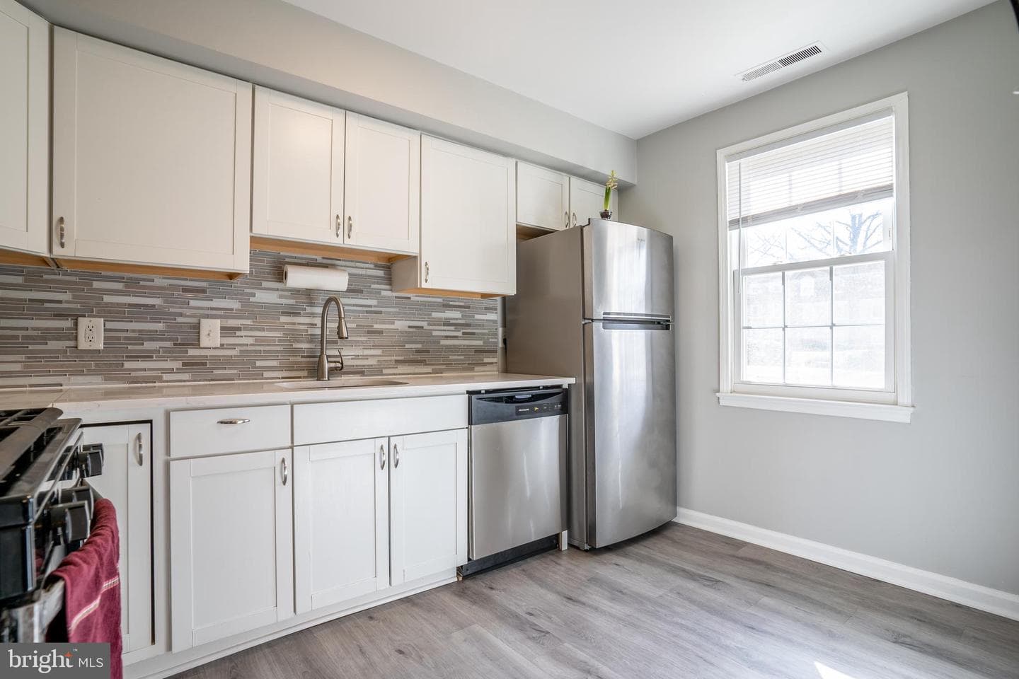 716 Quince Orchard Boulevard #102 photo 21