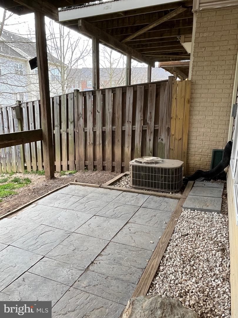 10491 Damascus Park Lane photo 16