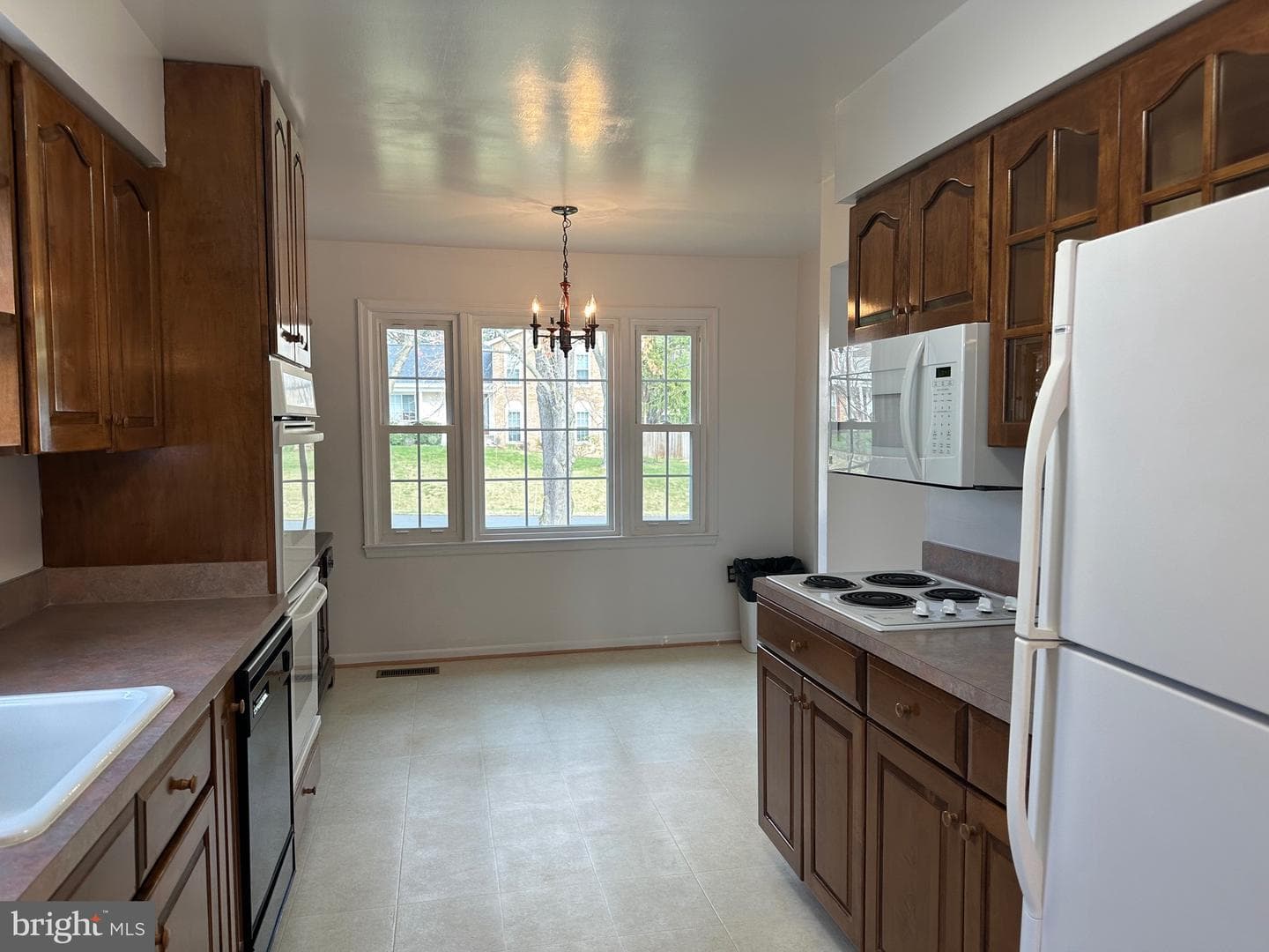 15485 Peach Leaf Drive photo 6