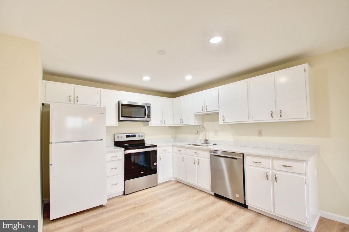 10508 Cambridge Court photo 10