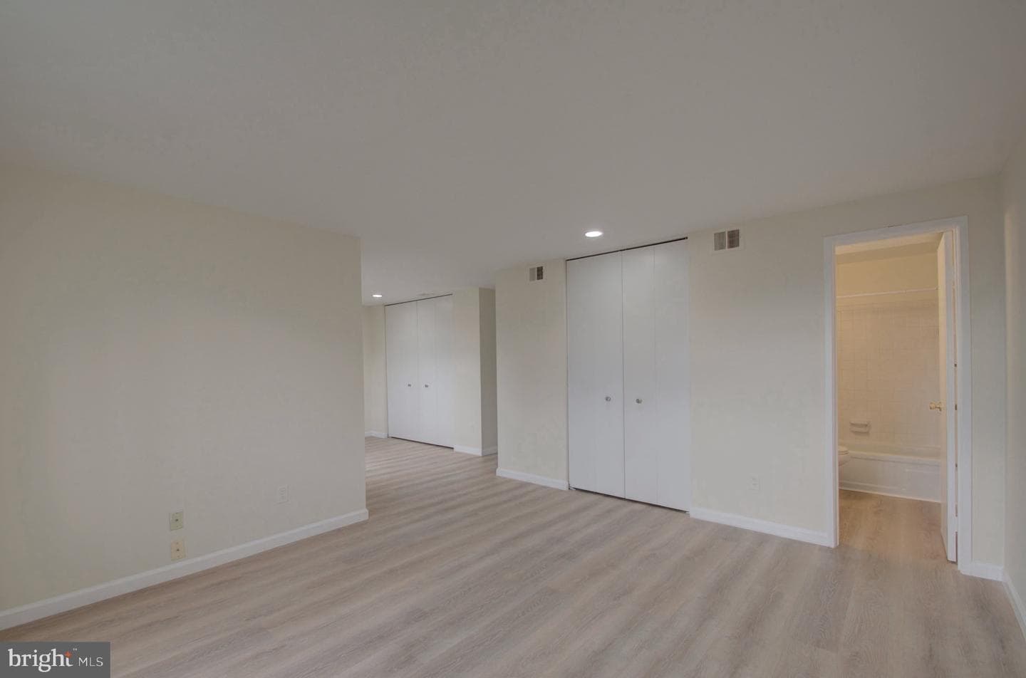 10508 Cambridge Court photo 15