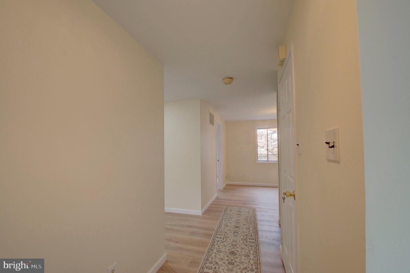 10508 Cambridge Court photo 2