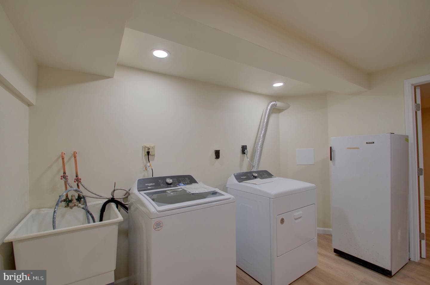 10508 Cambridge Court photo 24