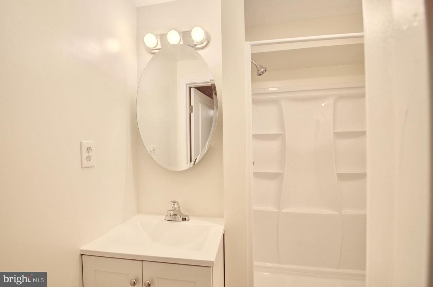 10508 Cambridge Court photo 25