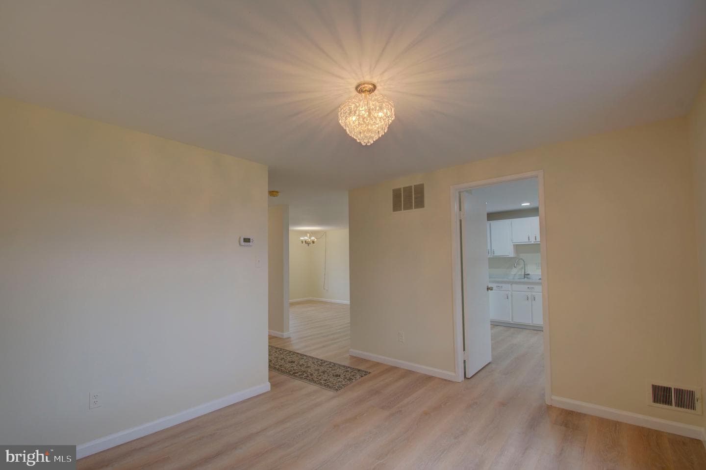 10508 Cambridge Court photo 7