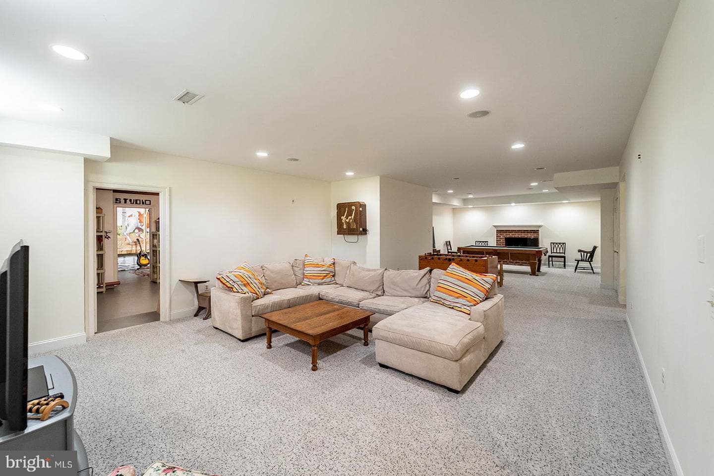 9824 Carmelita Drive photo 103