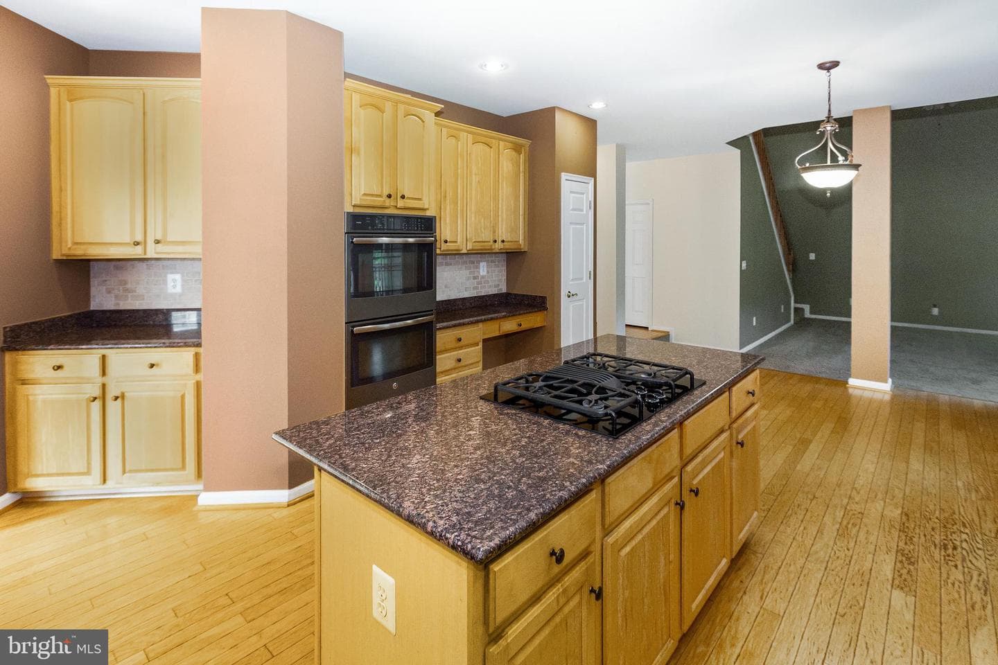 9613 Farmview Court photo 18