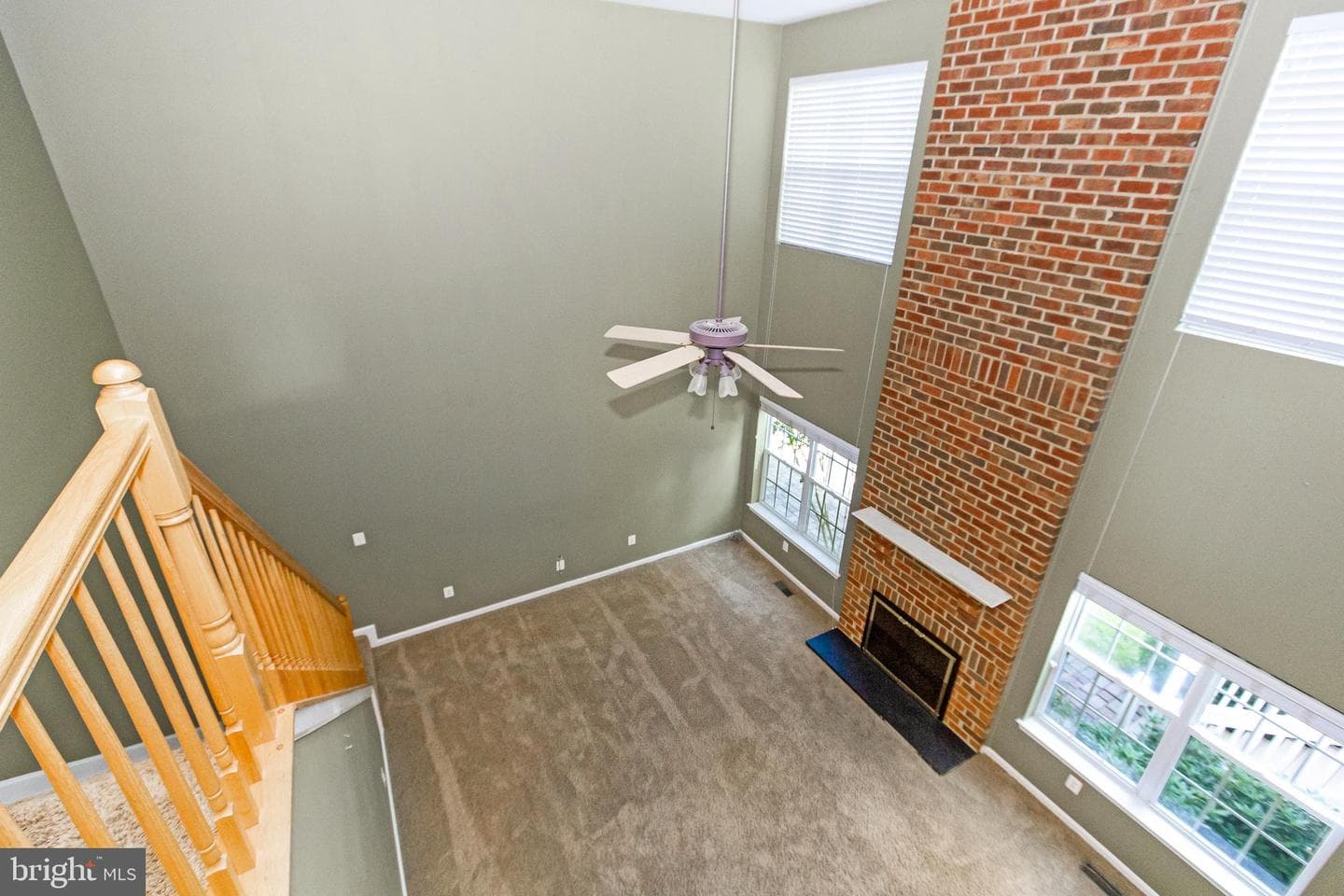 9613 Farmview Court photo 43
