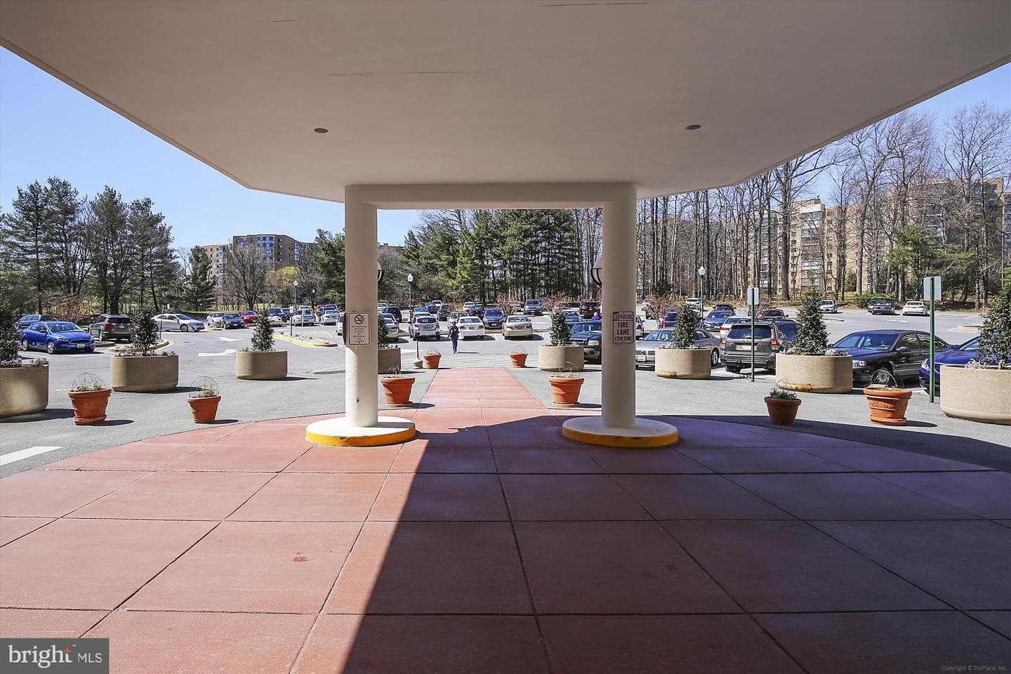 15100 Interlachen Drive #4-710 photo 3