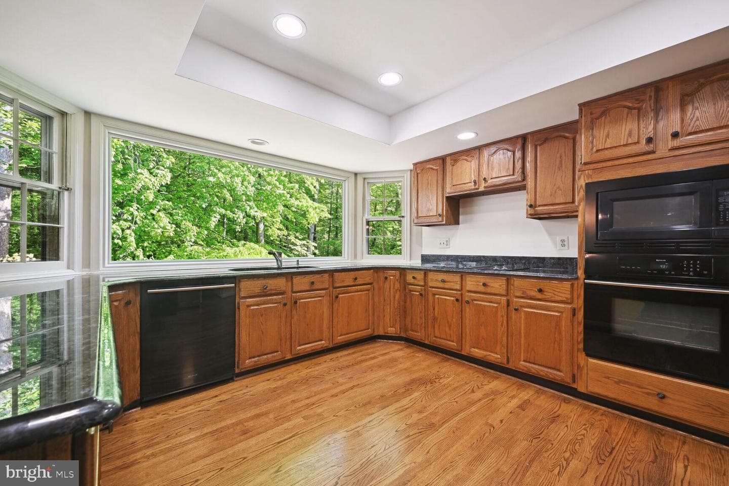 2807 Regina Drive photo 14