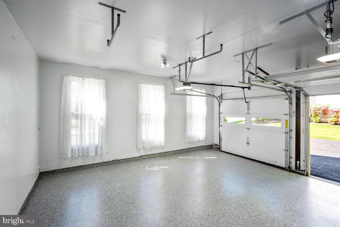 2807 Regina Drive photo 34