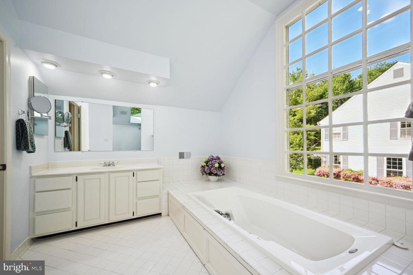 2807 Regina Drive photo 40