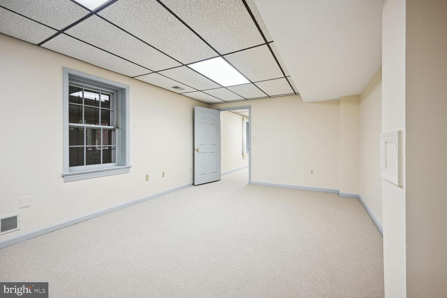 2807 Regina Drive photo 55