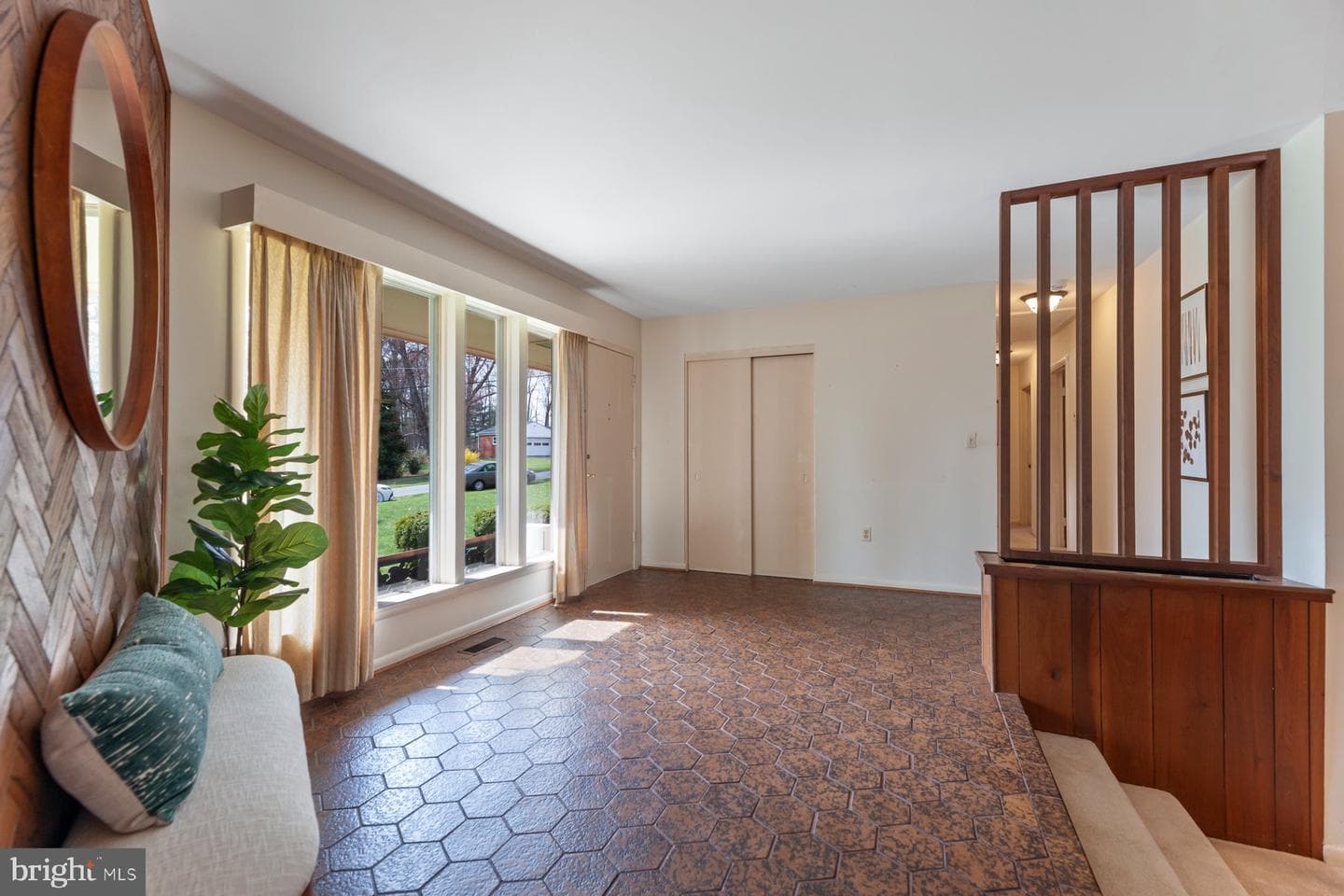 14209 Dav Road photo 4