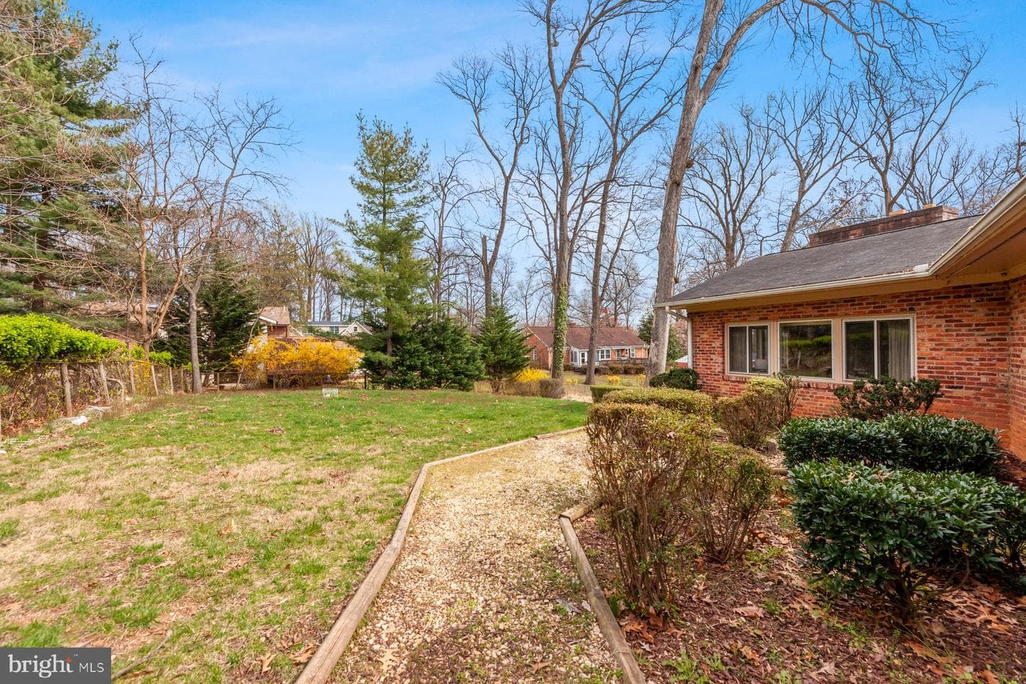 14209 Dav Road photo 40