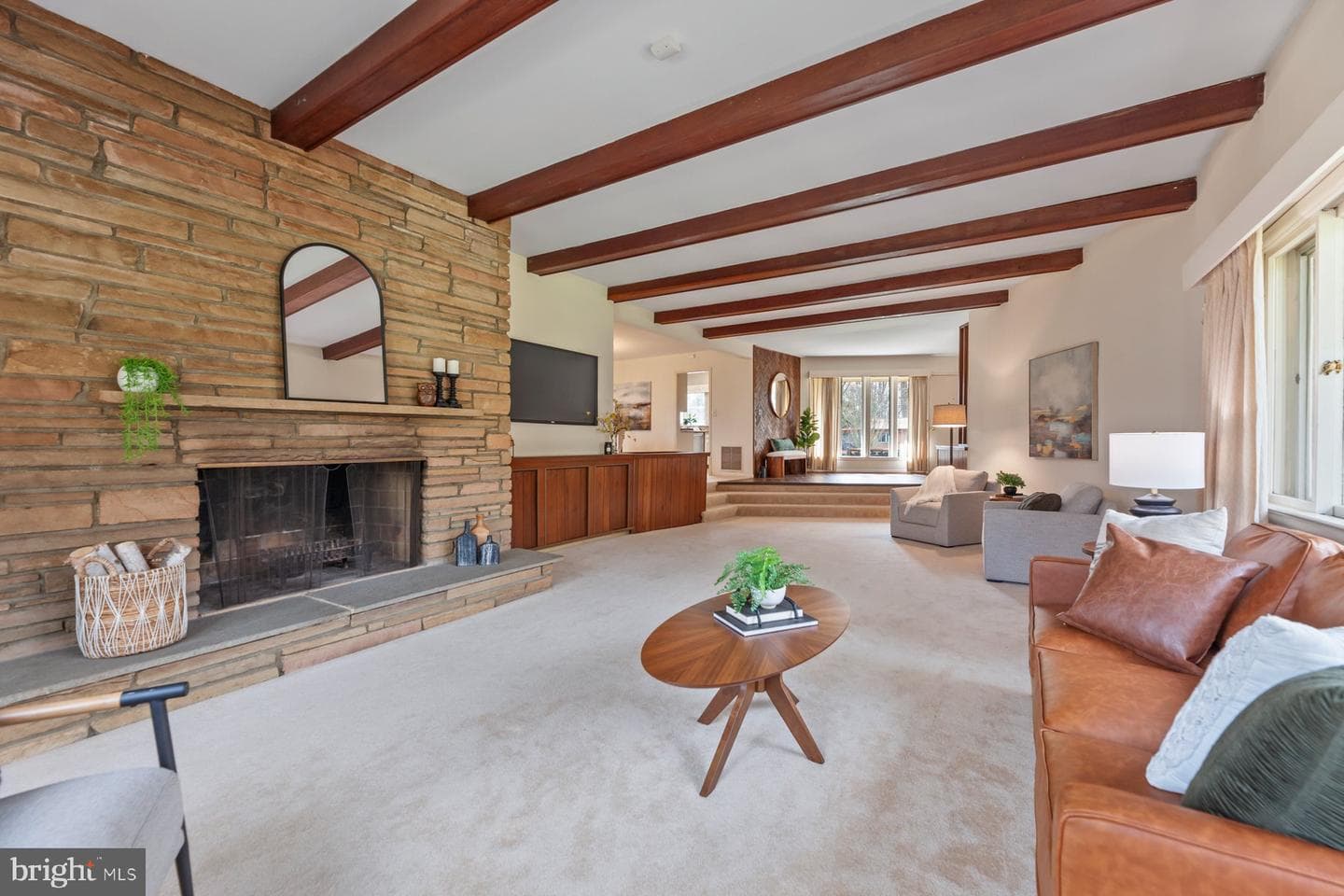 14209 Dav Road photo 9