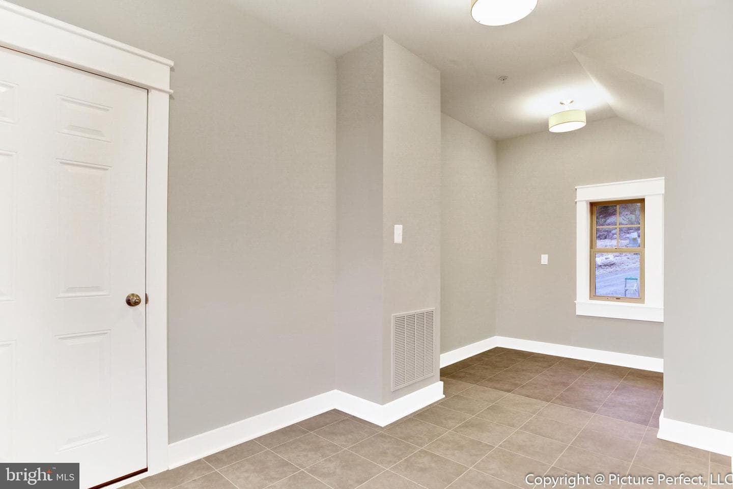 19507 Fisher Avenue #(Lot 3) photo 18