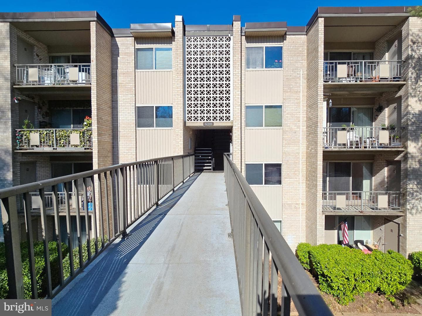 12301 Braxfield Court #370 photo 3
