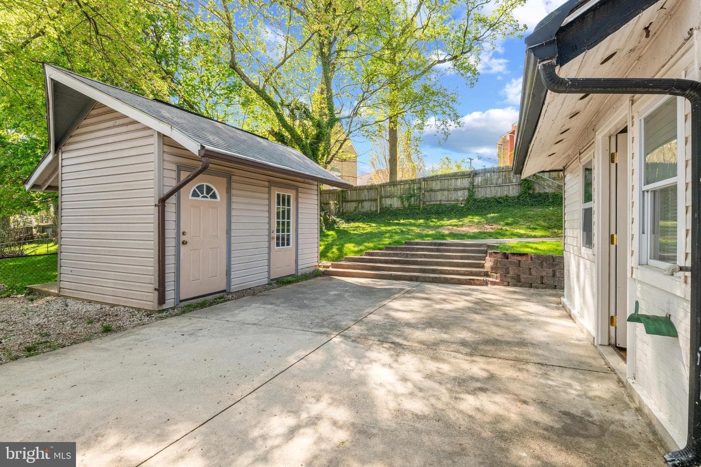 2206 Prichard Road photo 30