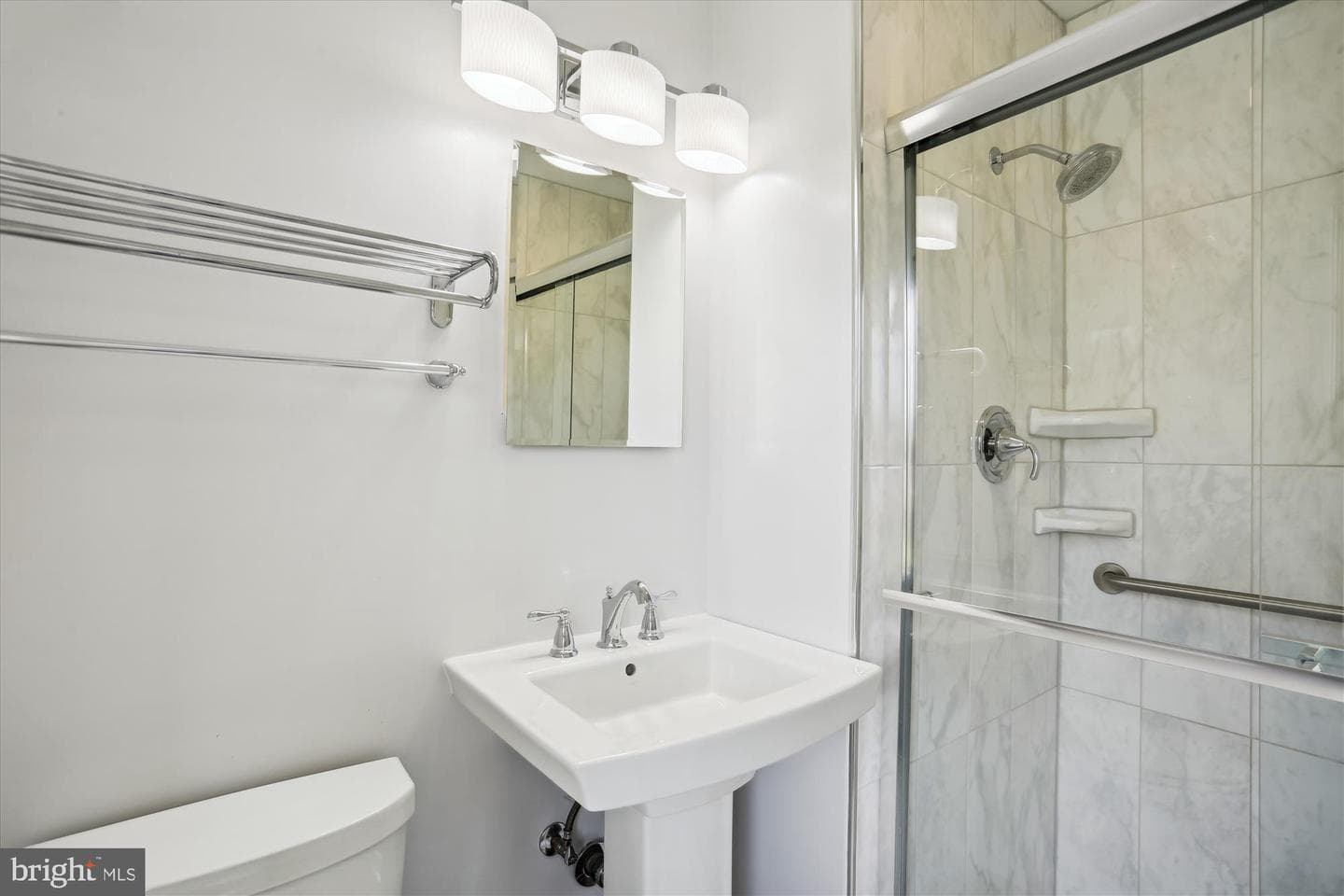 15305 Basswood Court photo 54