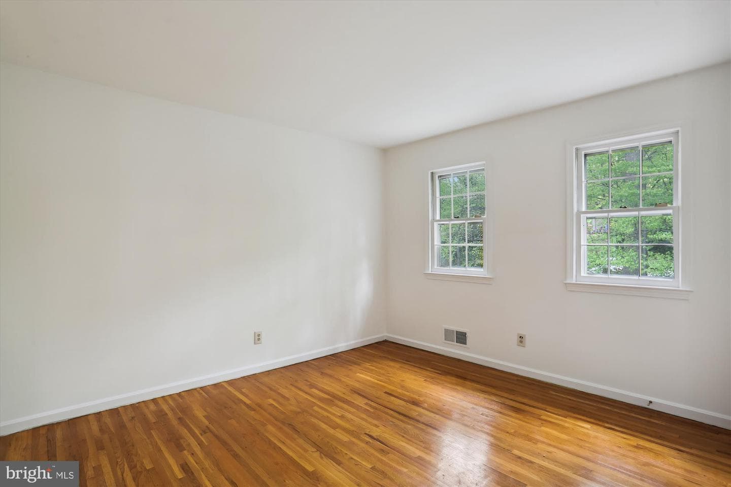 15305 Basswood Court photo 61
