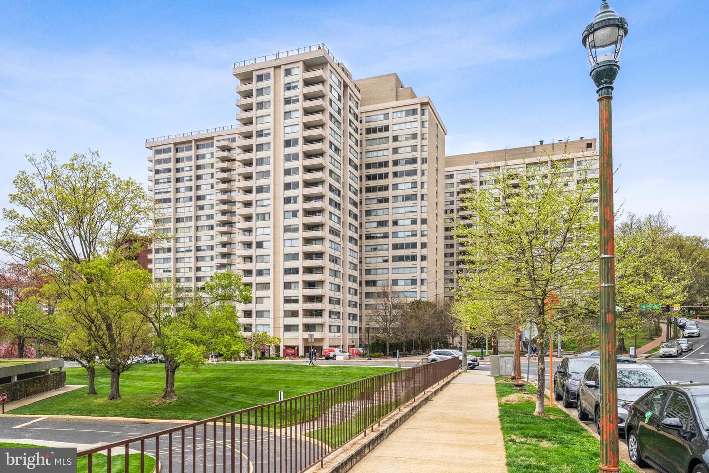 4515 Willard Avenue #1506s photo 16