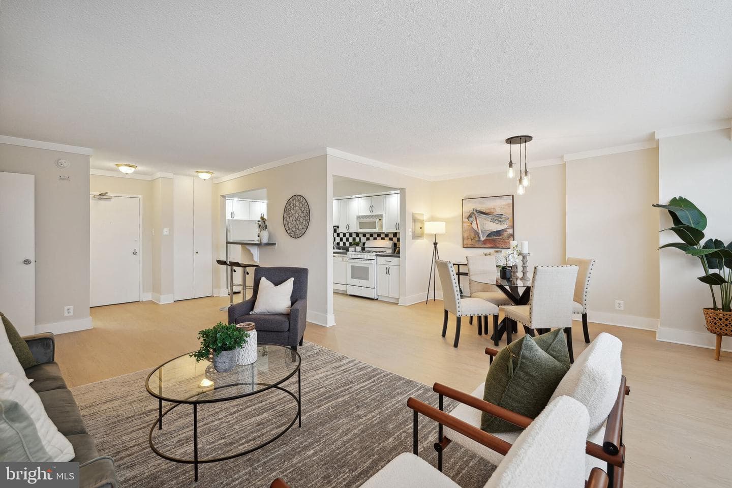 4515 Willard Avenue #1506s photo 5
