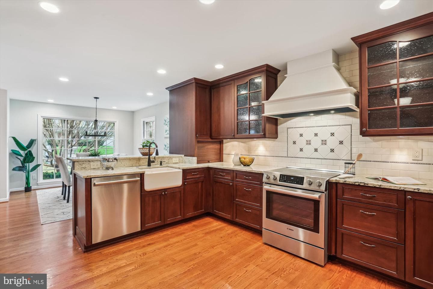 7009 Wolftree Lane photo 10