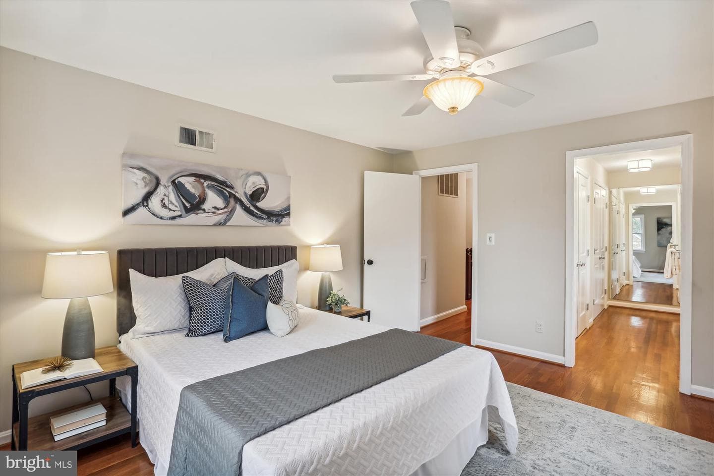 7009 Wolftree Lane photo 20