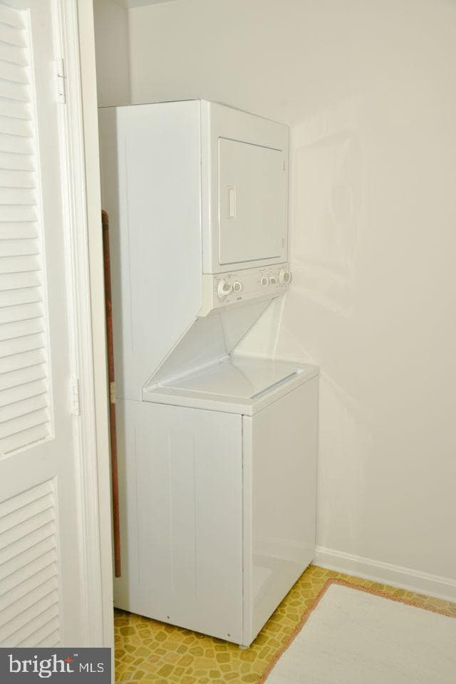 6726 Offutt Lane #201a photo 11