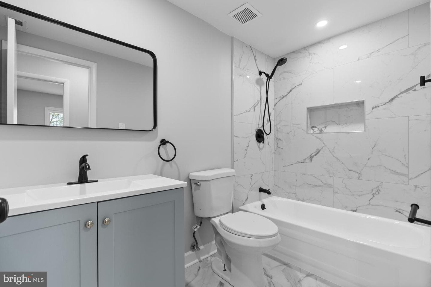 5 Harkness Court photo 31