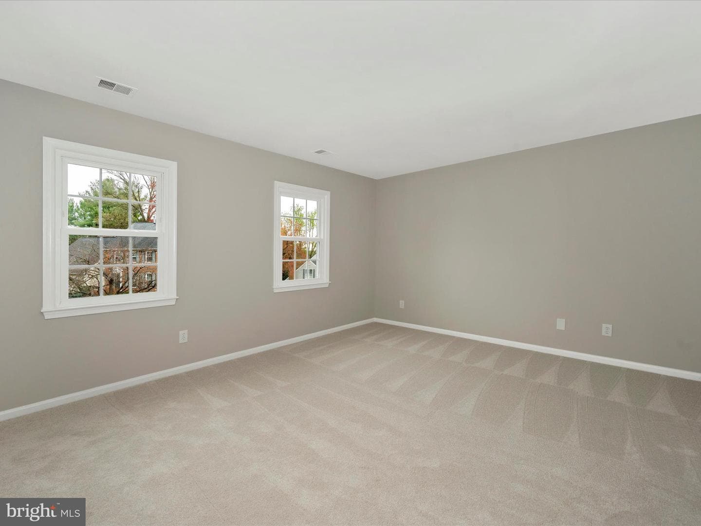 10016 Dellcastle Road photo 22