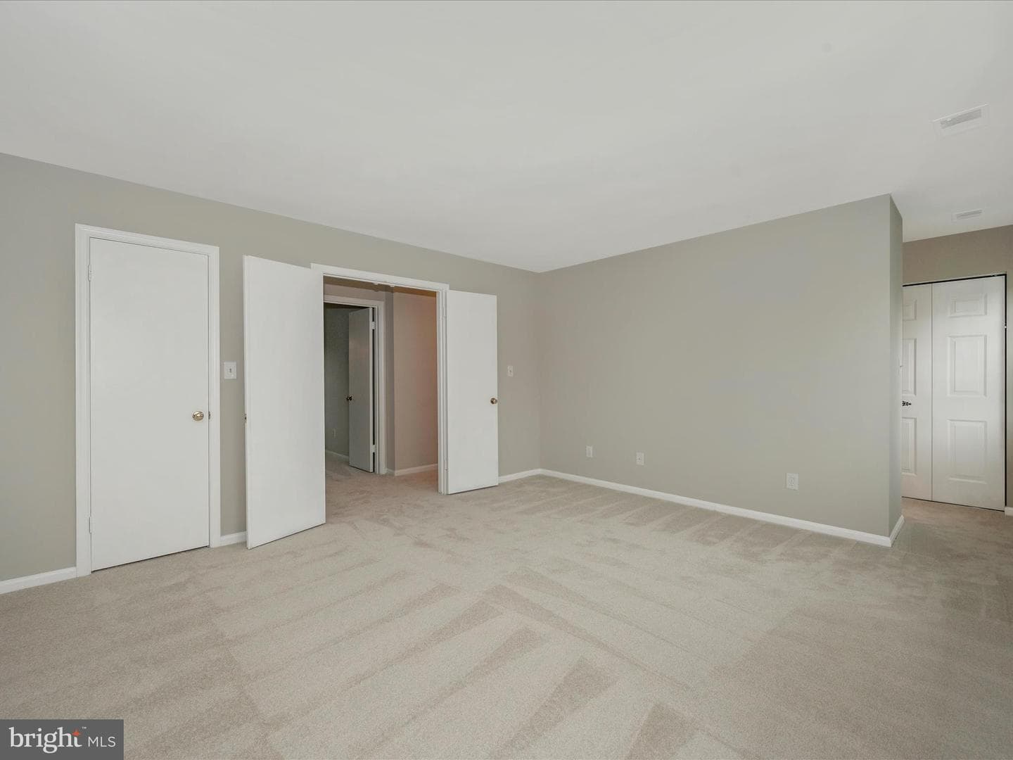 10016 Dellcastle Road photo 23