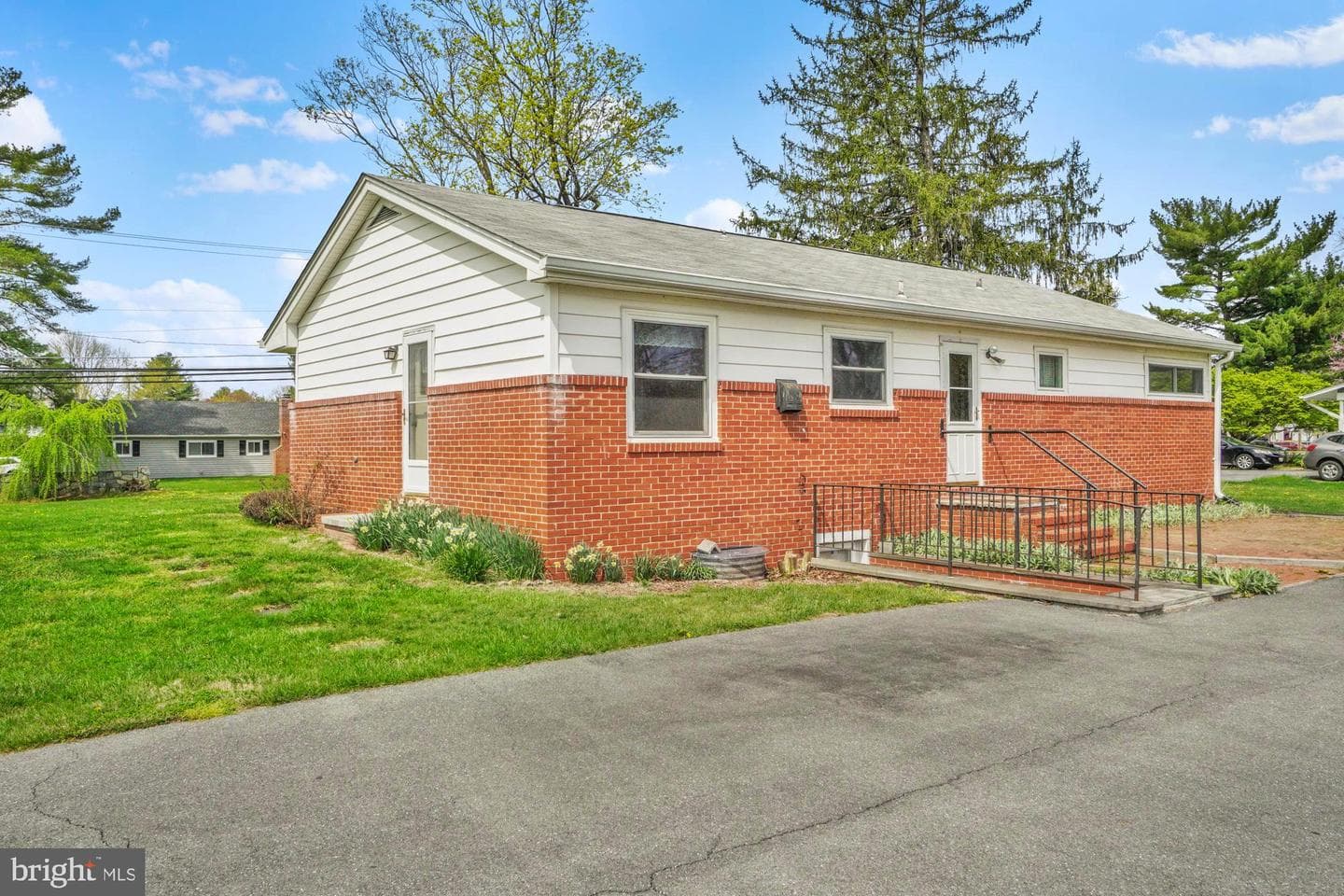 19519 Fisher Avenue photo 21