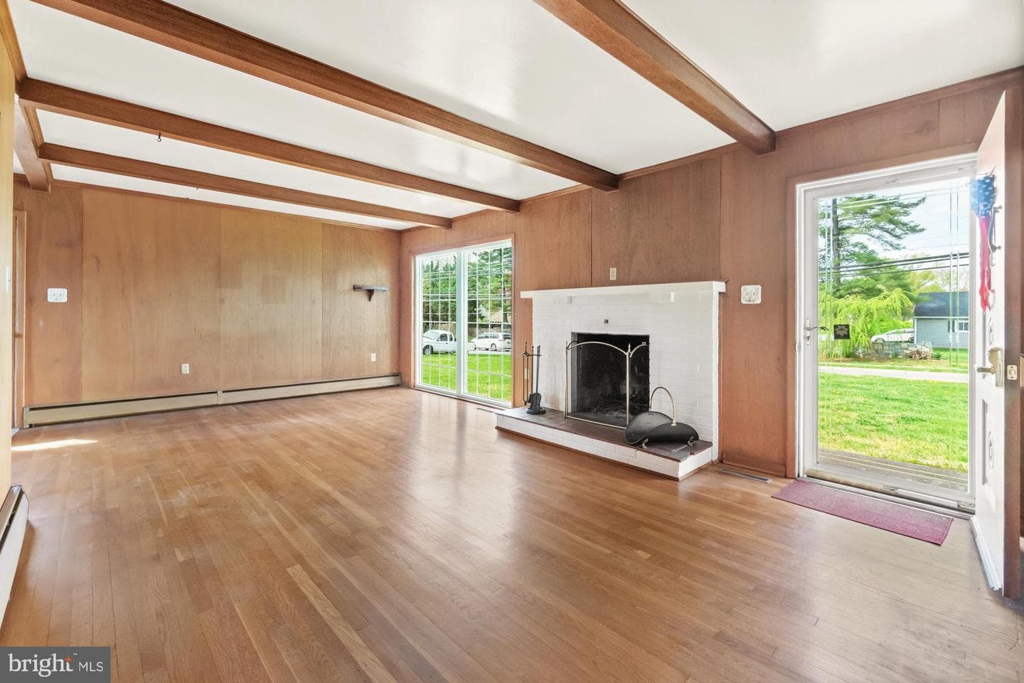 19519 Fisher Avenue photo 24
