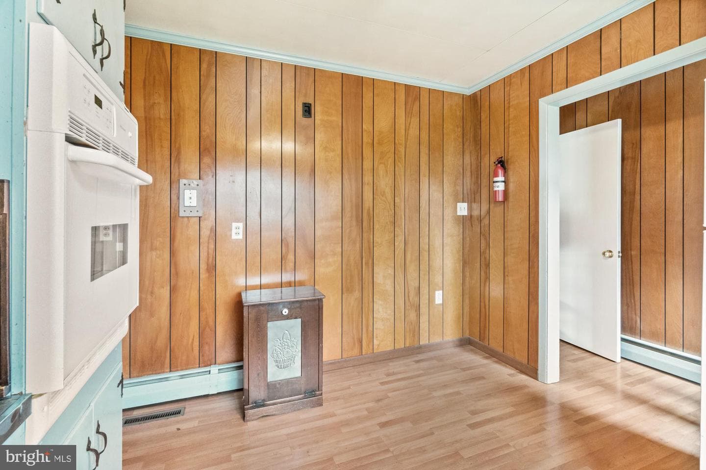 19519 Fisher Avenue photo 29