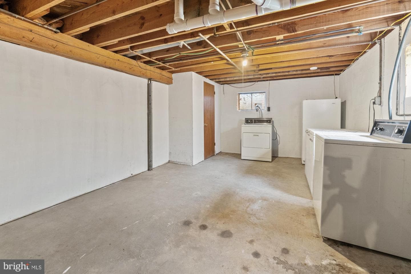 19519 Fisher Avenue photo 44