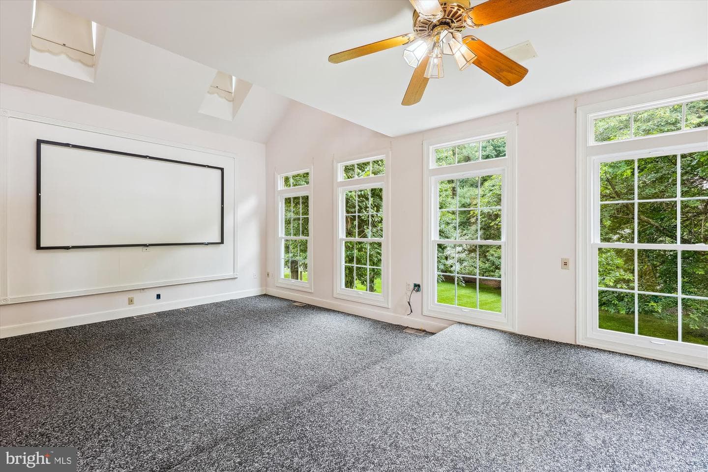 13549 Potomac Riding Lane photo 21