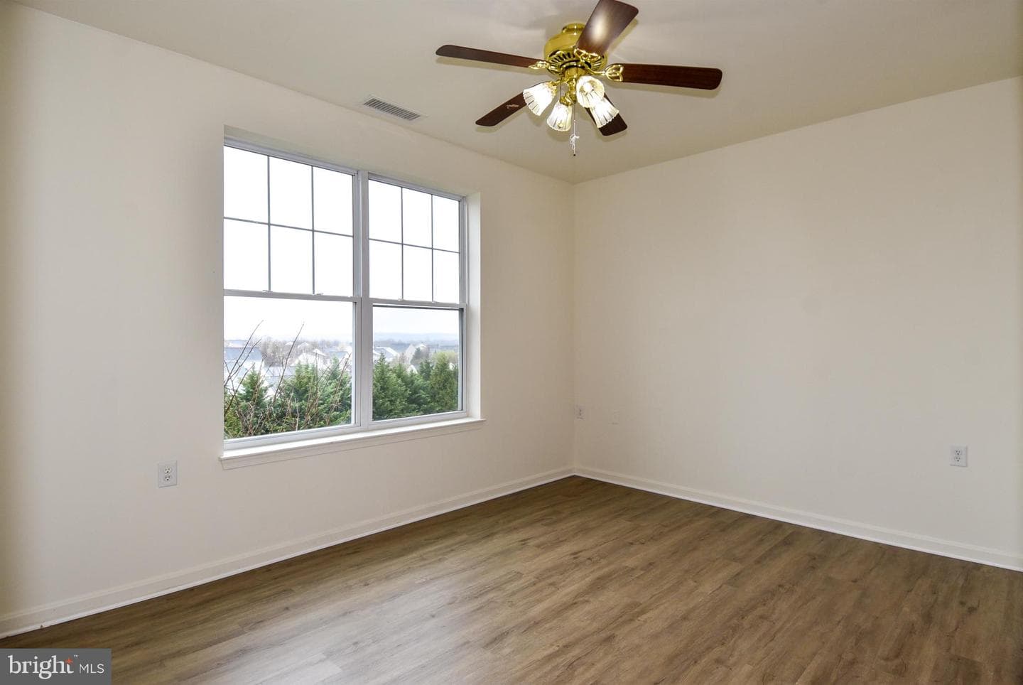 14301 Kings Crossing Boulevard #307 photo 21