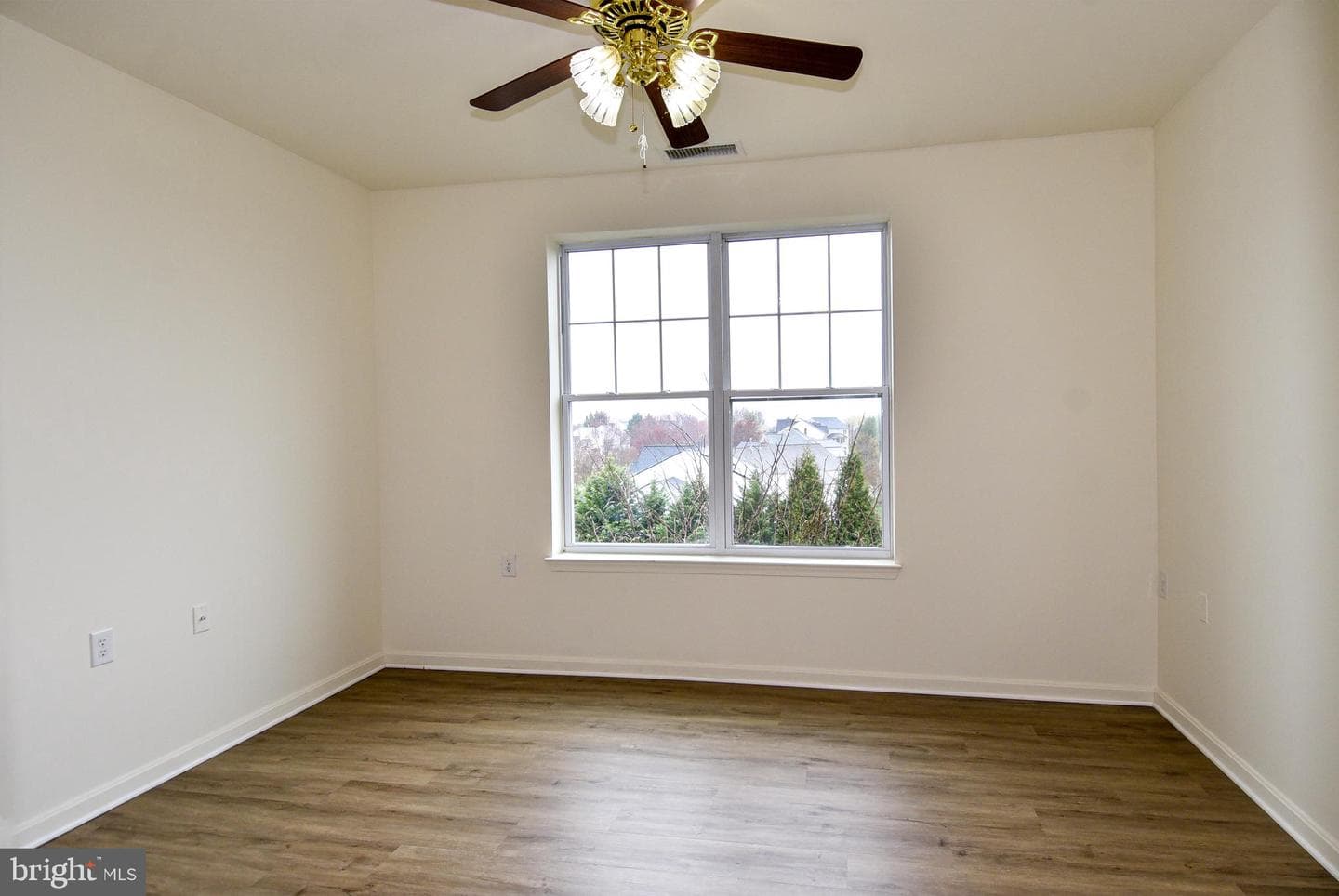14301 Kings Crossing Boulevard #307 photo 22