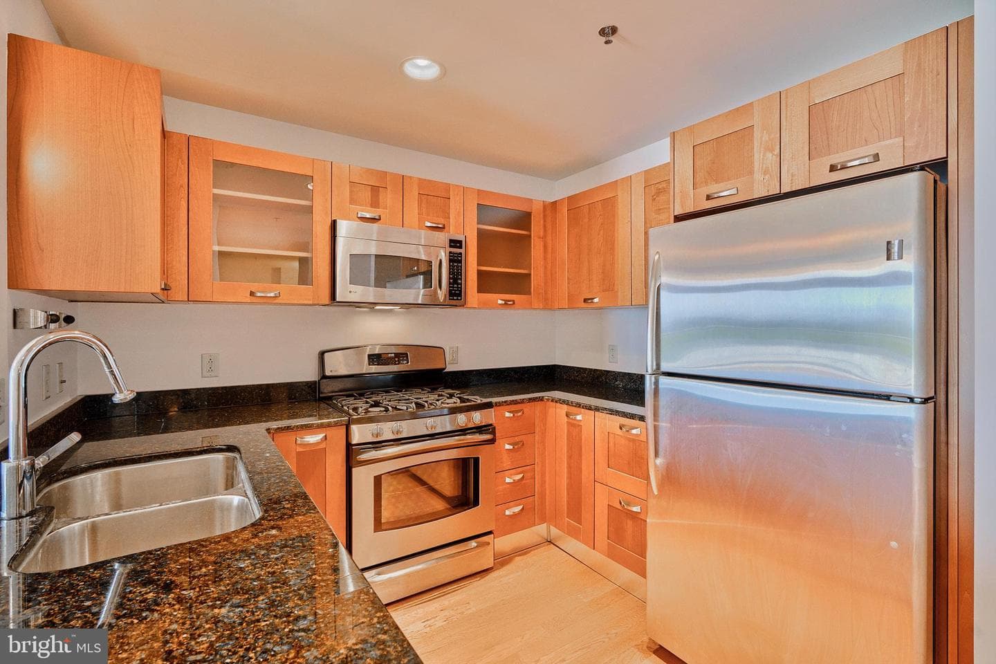 5750 Bou Avenue #810 photo 10