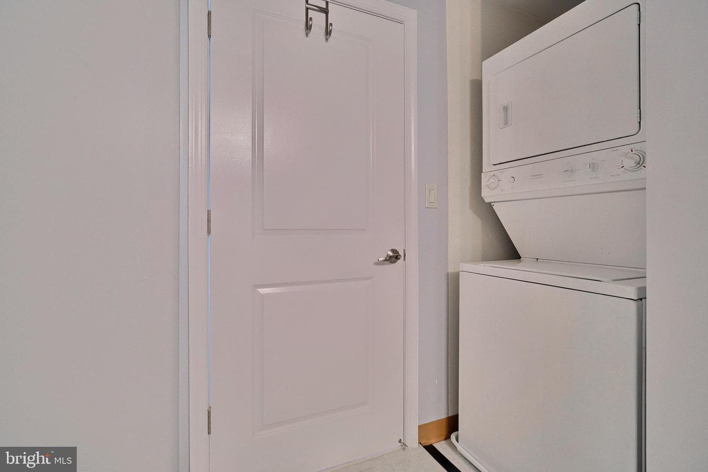 5750 Bou Avenue #810 photo 26