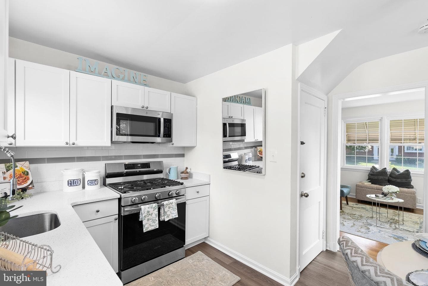 10110 McKenney Avenue photo 22
