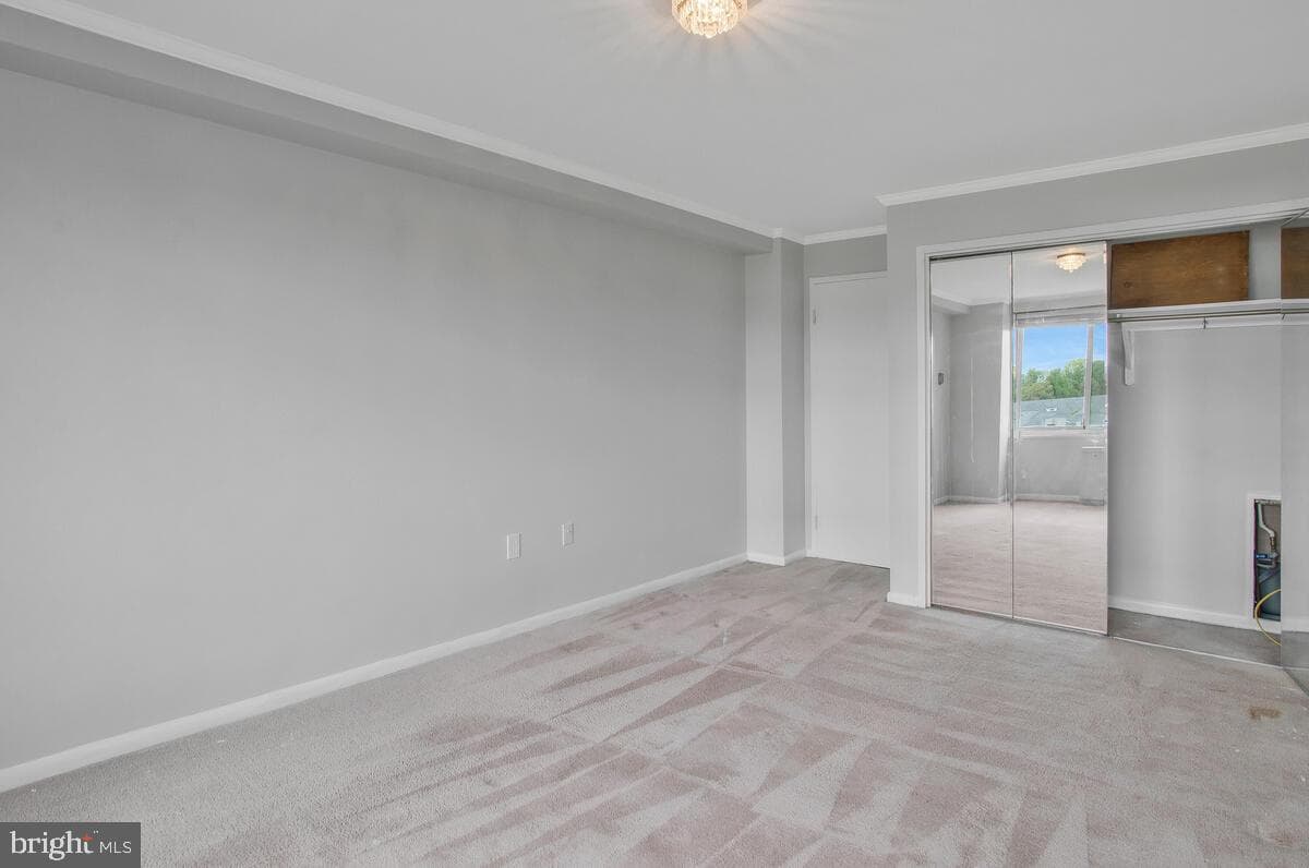 10201 Grosvenor Place #1017 photo 19
