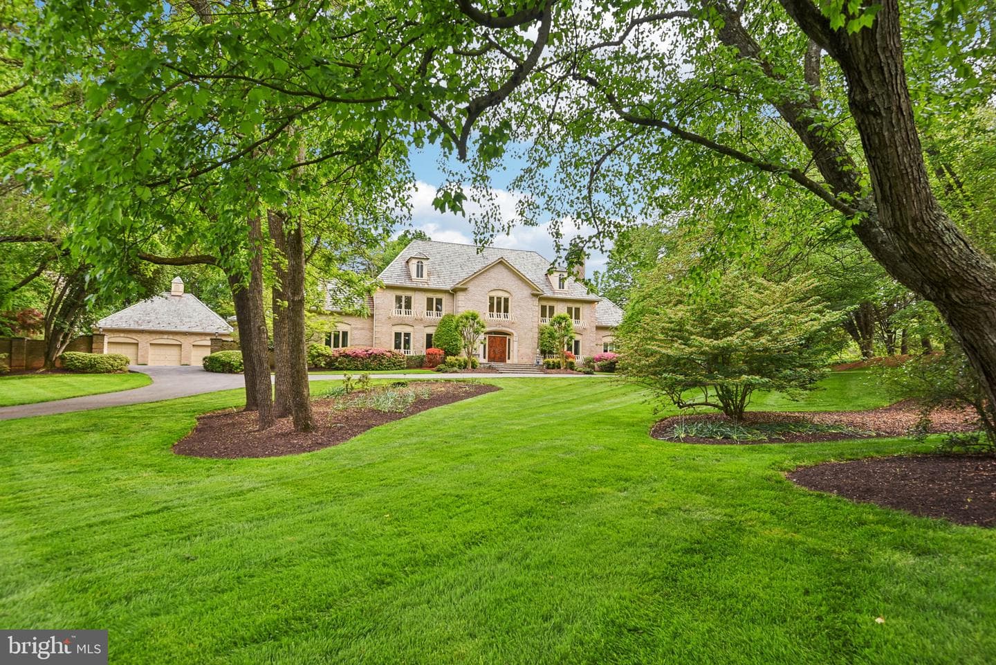 9939 Bentcross Drive photo 3
