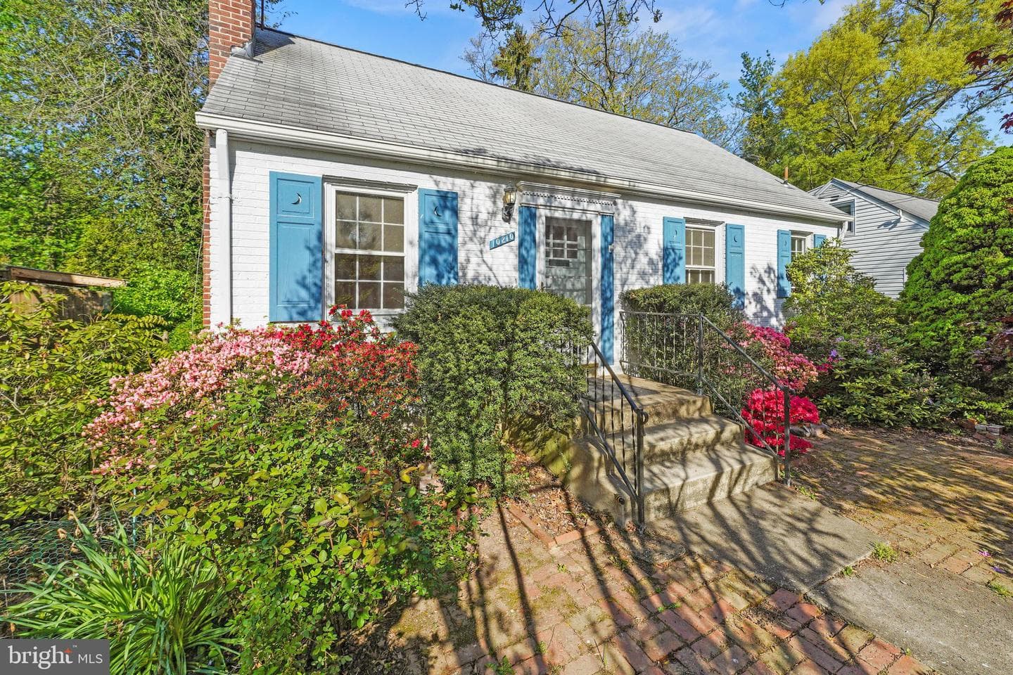 10210 Procter Street photo 1